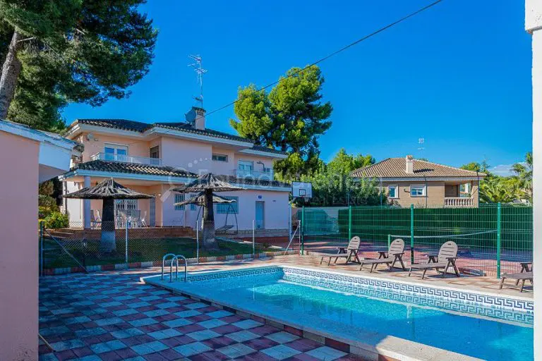 Villa in San Gerardo,  Lliria