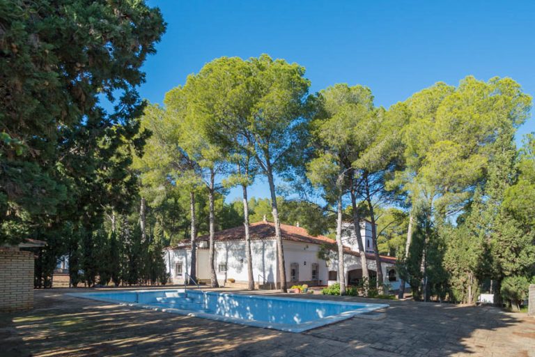 500m2 Masia on 14.000m2 plot, Additional homes can be built