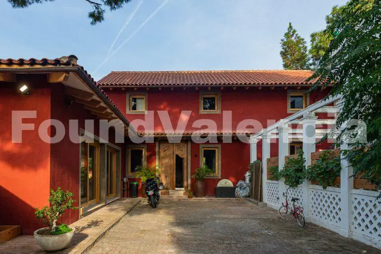 Exclusive country estate in Betera Valencia