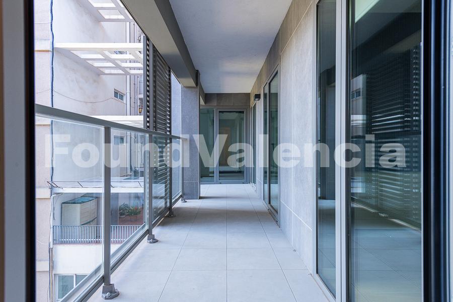 Realtor Valencia Spain Conor Wilde