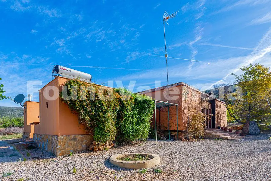 Country house surrounded by nature, Dos Aguas,Valencia