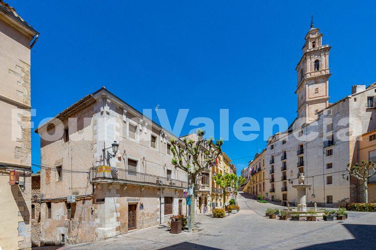 Restaurant/Building in Bocairente, with restaurant license