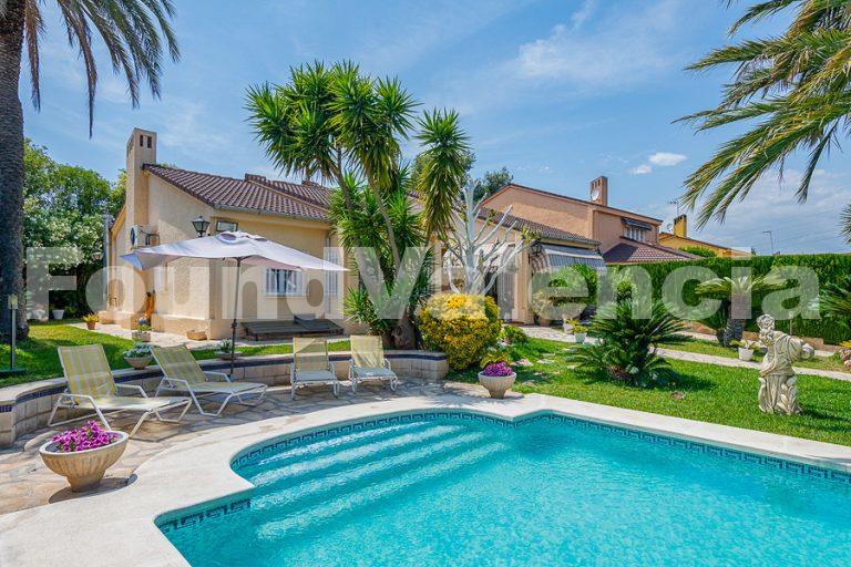 Charming property in an excellent area of Valencia