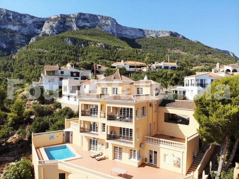 Magnificent villa with panoramic sea view for sale in Denia, Costa Blanca