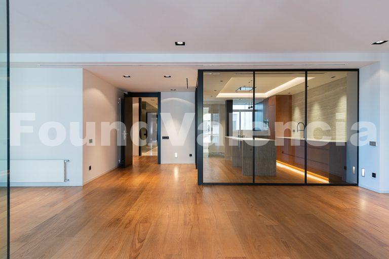 Exclusive Luxury Residence for Sale on Poeta Querol Street, Valencia