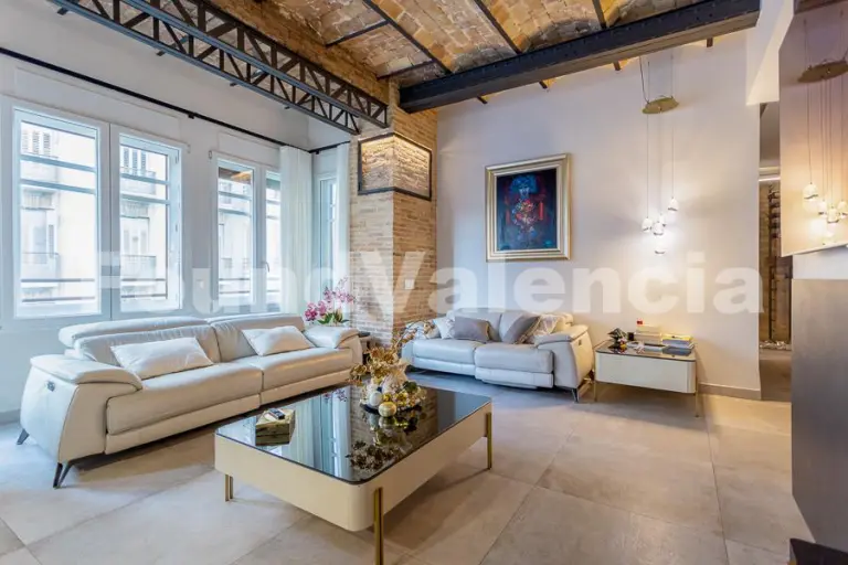 An Exceptional Residence in a Historic Building, Valencia