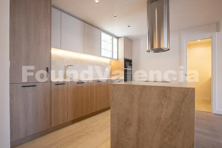 Charming renovated home in the heart of El Carmen, with views and all-day