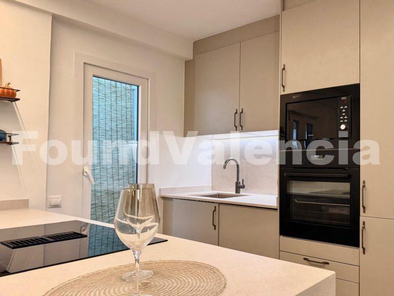 Modern 2-Bedroom Apartment Ready to Move In