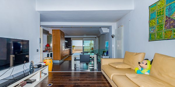 335746-real-estate-realtors-valencia-spain-17-of-25