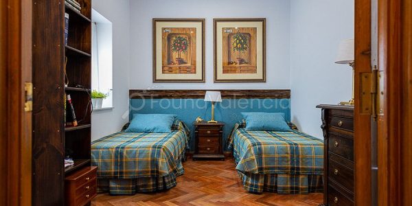 352132-masias-en-venta-en-valencia-espana-26-of-27