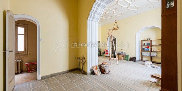 356838-buildings-for-sale-in-valencia-city-spain-8-of-26