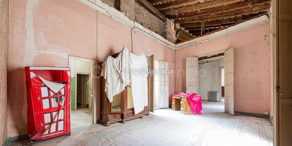 356852-buildings-for-sale-in-valencia-city-spain-22-of-26
