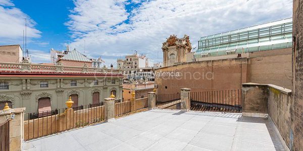 356854-buildings-for-sale-in-valencia-city-spain-24-of-26