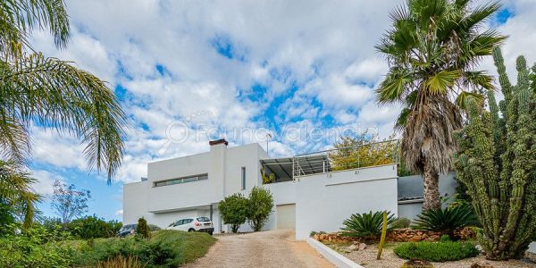 359411-modern-villas-houses-for-sale-in-alberic-1-of-27