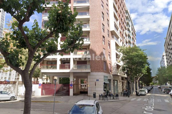 Commercial premises with restaurant license near Ciudad de las Artes y las Ciencias