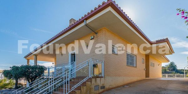 Found Valencia Property Spain (1 of 26)