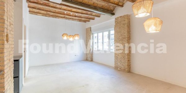 Found Valencia Property Spain (10 of 25)