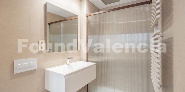 Found Valencia Property Spain (12 of 24)