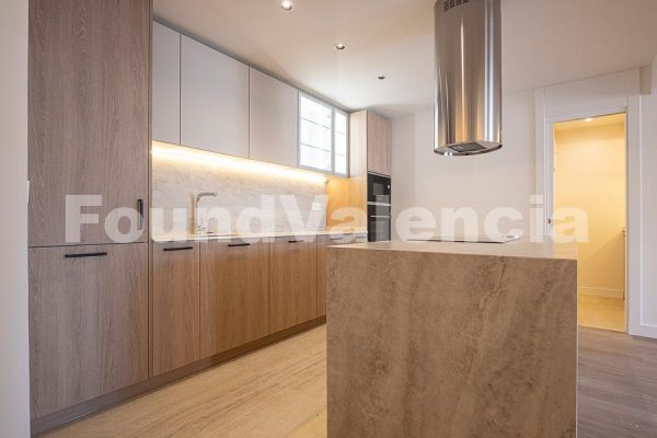 Charming renovated home in the heart of El Carmen, with views and light