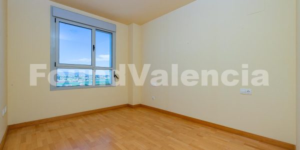 Found Valencia Property Spain (16 of 27)