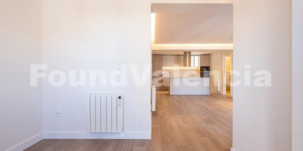 Found Valencia Property Spain (21 of 24)