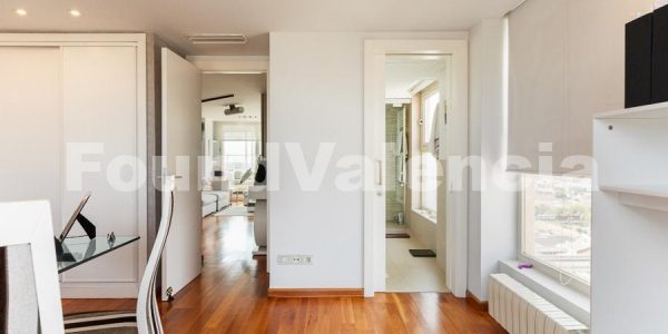 Found Valencia Property Spain (24 of 25)