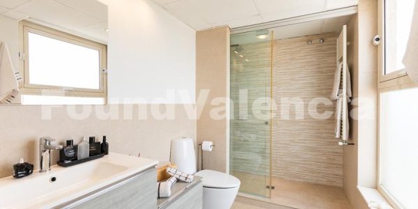 Found Valencia Property Spain (25 of 25)