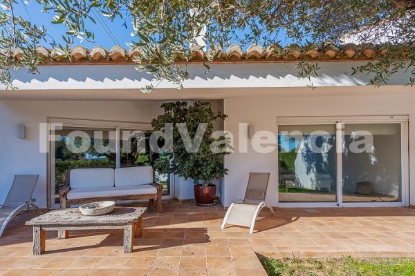 Beautiful Turnkey Home in Torre en Conill, Valencia