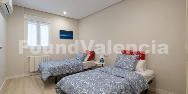 Found Valencia Property Spain (6 of 32)