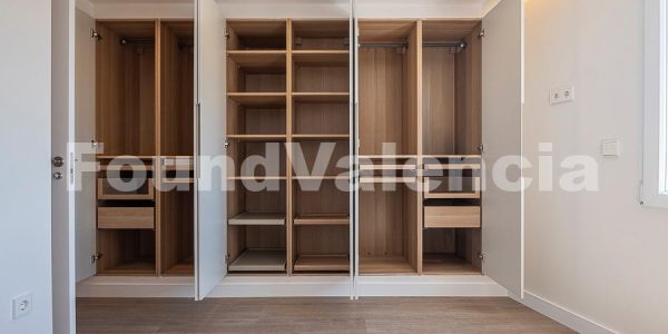 Found Valencia Property Spain (7 of 24)