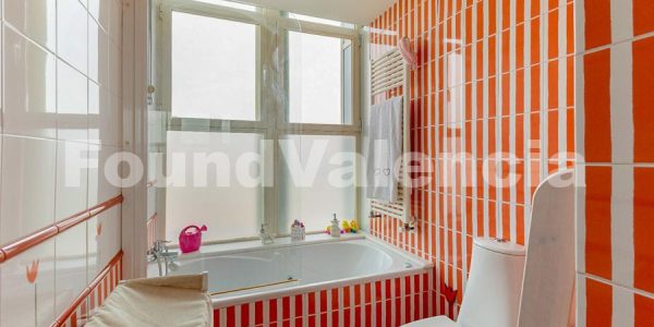 Found Valencia Property Spain (7 of 25)