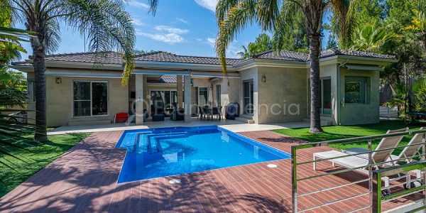 Luxury villa for sale in eliana (5 of 39)