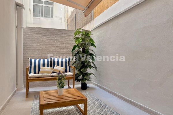 Modern 2-Bedroom Apartment Ready to Move In