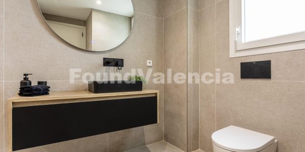 WhatsApp Image 2025-09-11 at 12.50.50 (4)