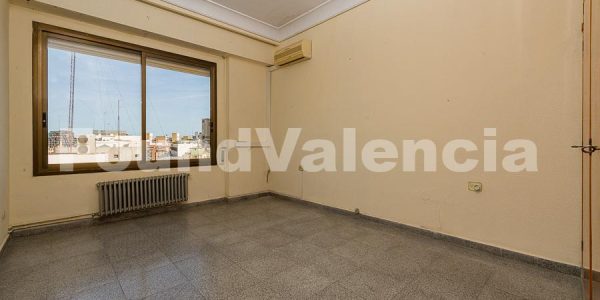 apartments in valencia city spain for sale (22 of 26)