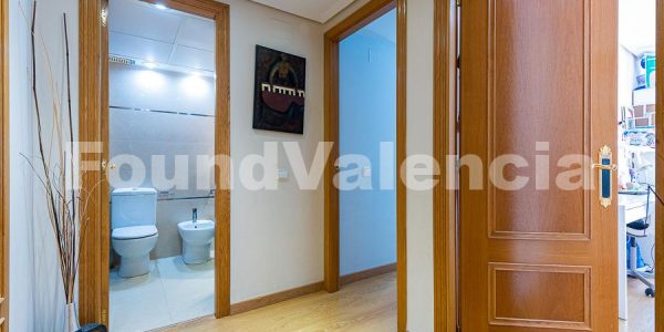 apartments pisos in valencia for sale (2 of 22)